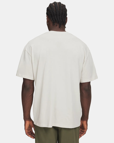UA Heavyweight Metal Logo Summit White