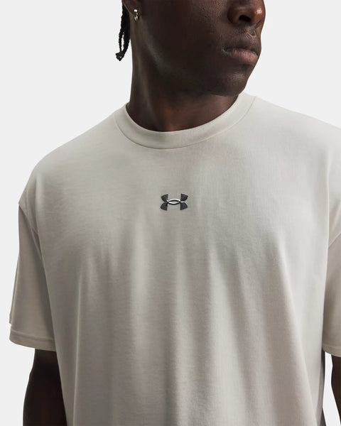 UA Heavyweight Metal Logo Summit White