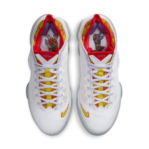 LeBron XIX Low Magic Fruity Pebbles Bílé